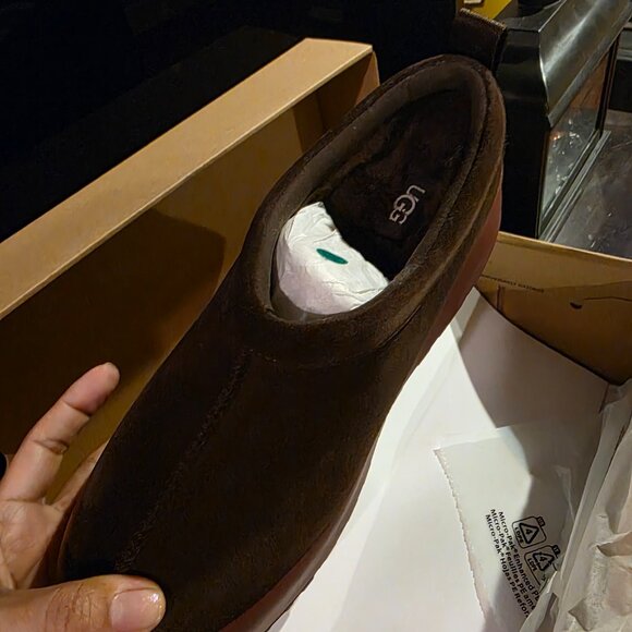 UGG  Booties - Picture 6 of 7